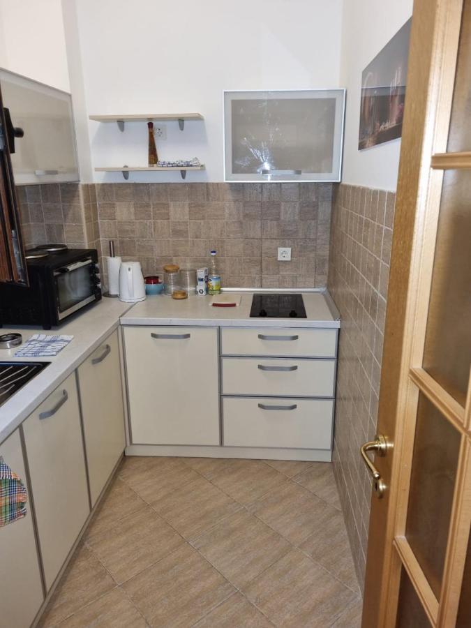 Apartments Sneza Risan Bagian luar foto
