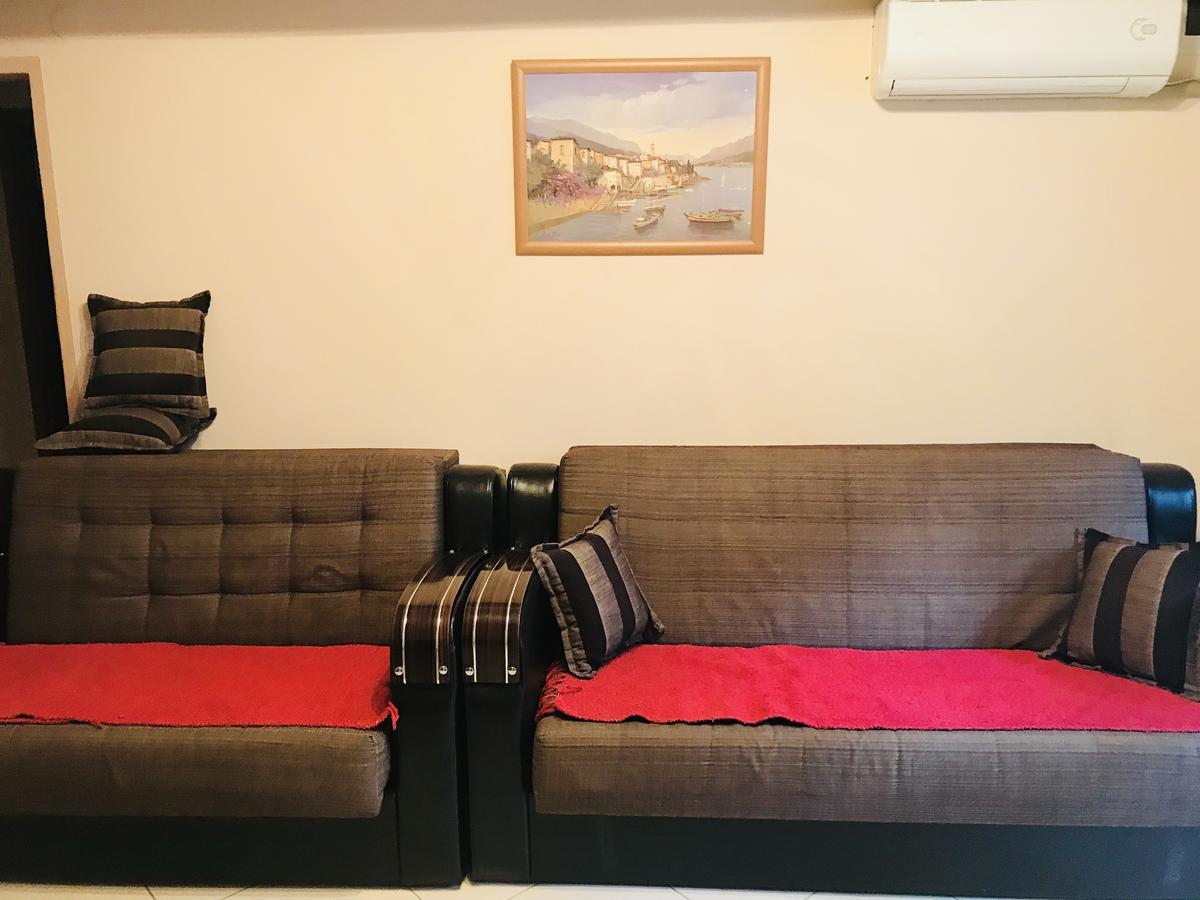 Apartments Sneza Risan Bagian luar foto