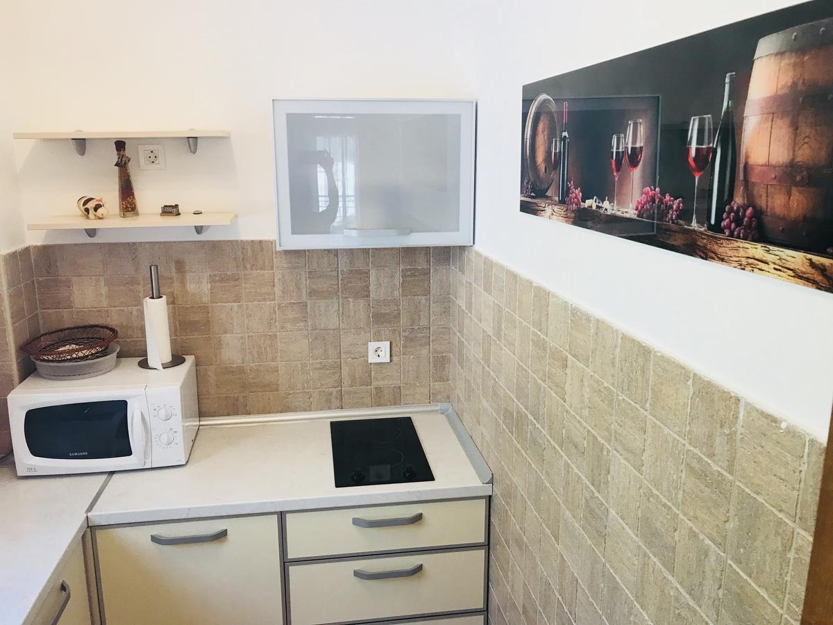 Apartments Sneza Risan Bagian luar foto